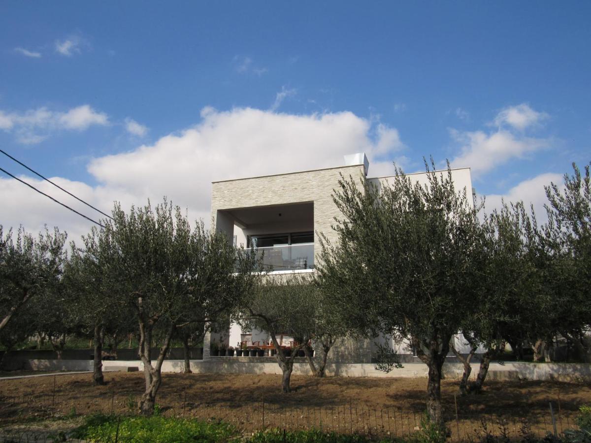 Olives Garden Lägenhet Trogir Exteriör bild